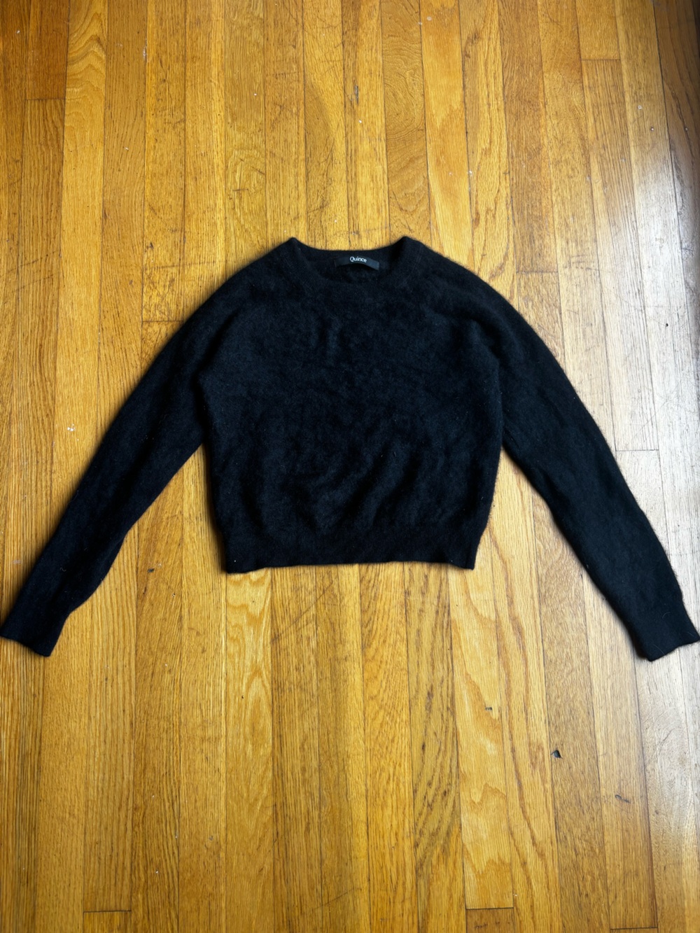 Quince Black Cashmere Crewneck Sweater